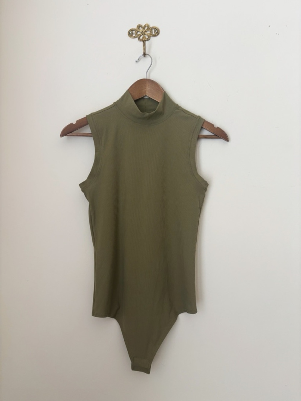 SPANX Green Ribbed Mock Neck Sleeveless Suit Yourself Smoother Bodysuit Small